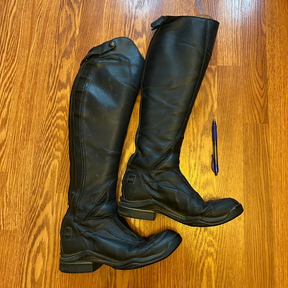 Ariat 8.5 full calf-tall ladies Black Leather Riding Boots - Picture 1 of 9
